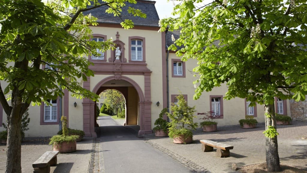 Zur Alten Abtei Öffnungszeiten